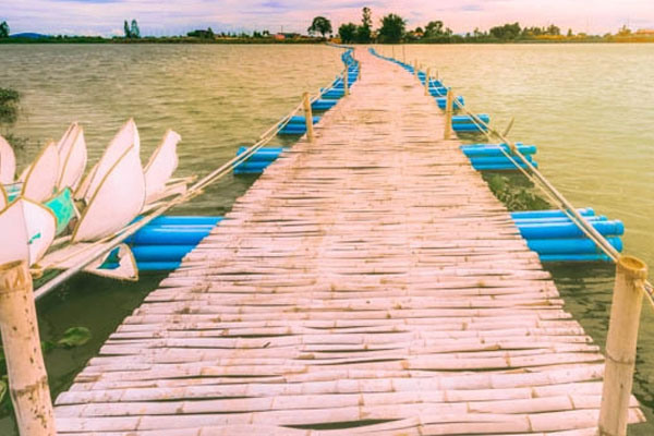 โปรแกรมนำเที่ยว